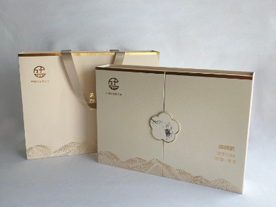 化妝刷精品盒定制-包裝盒定做廠(chǎng)家